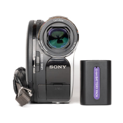 Sony Handycam DCR-DVD106E DVD PAL Camcorder