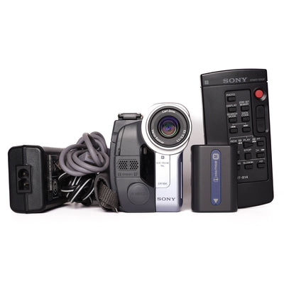 Sony Handycam DCR-TRV14E MiniDV PAL Camcorder