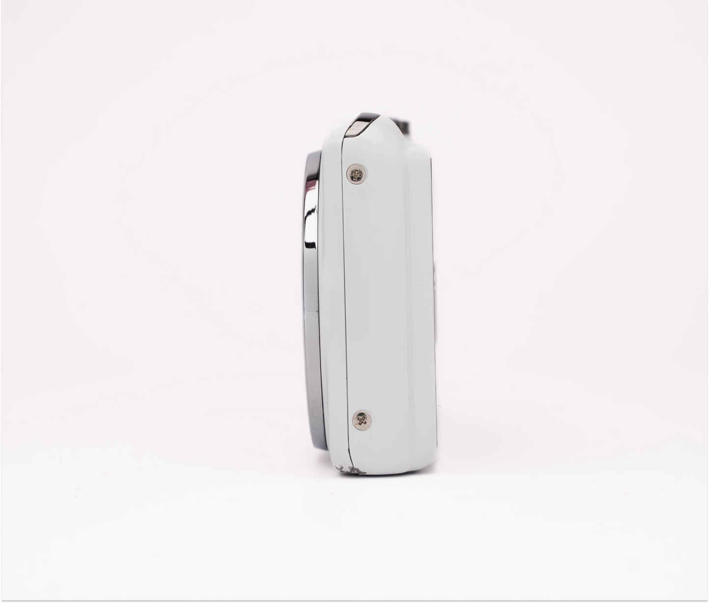 Casio Exilim EX-Z690 16.1MP White - Good