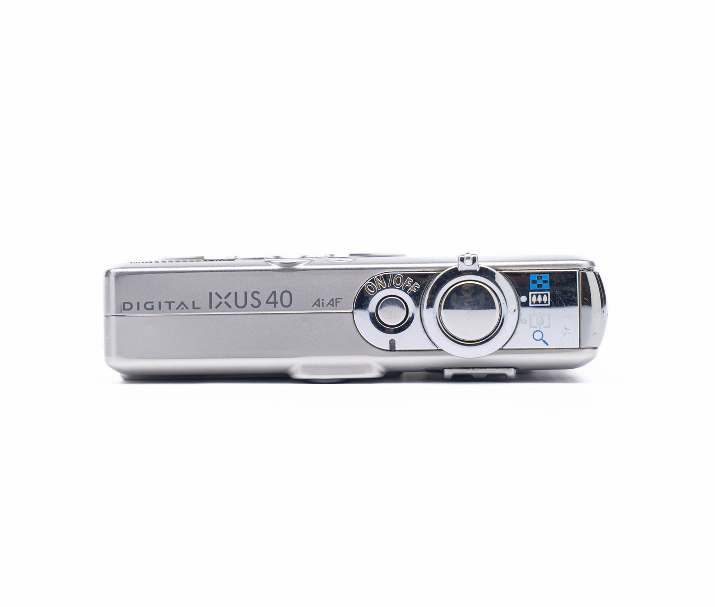 Canon Digital IXUS 40 4.0MP Silver - Well Used