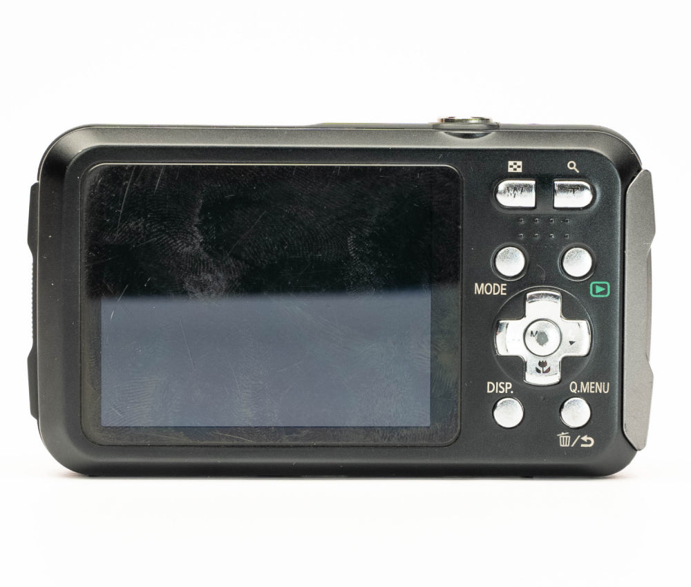 Panasonic LUMIX DMC-FT30 16.1MP Black - Well Used