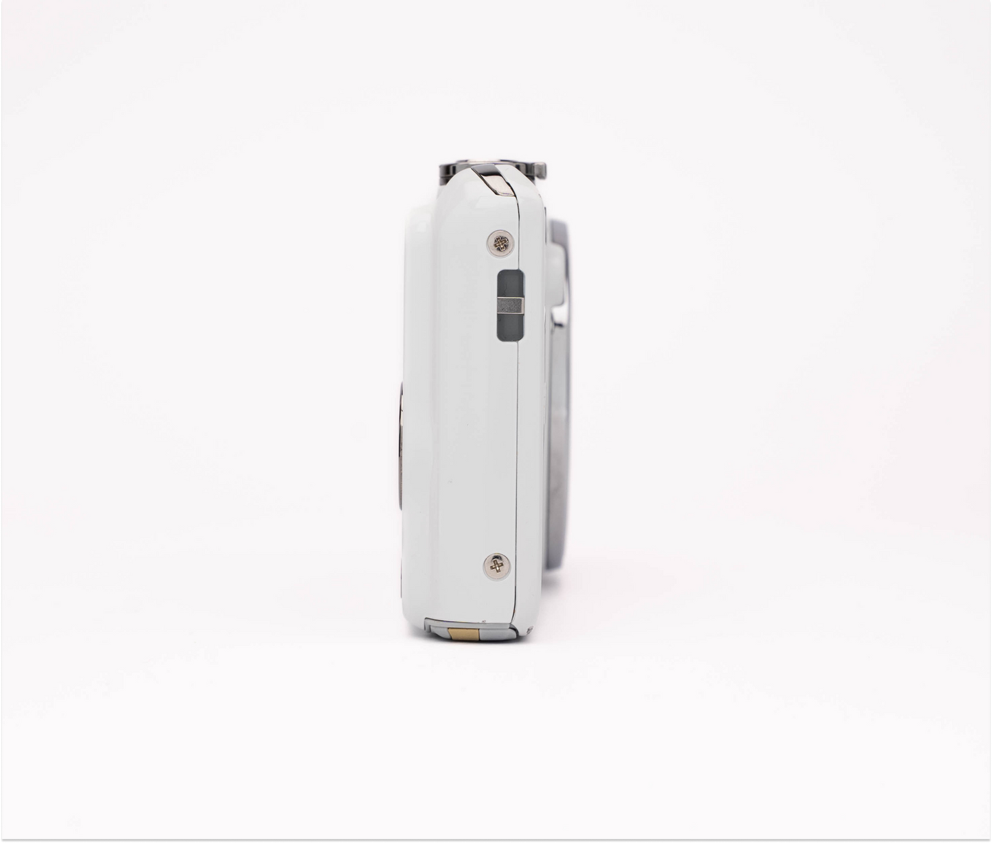 Casio Exilim EX-Z690 16.1MP White - Good