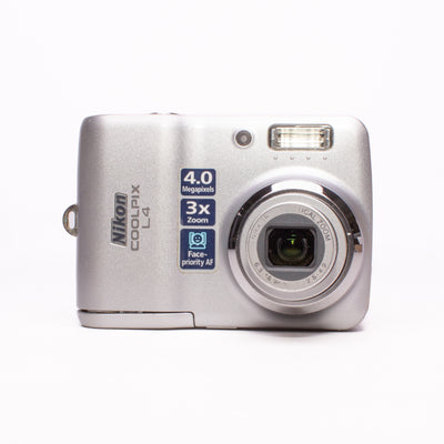 Nikon CoolPix L4 4.0MP Digital Camera