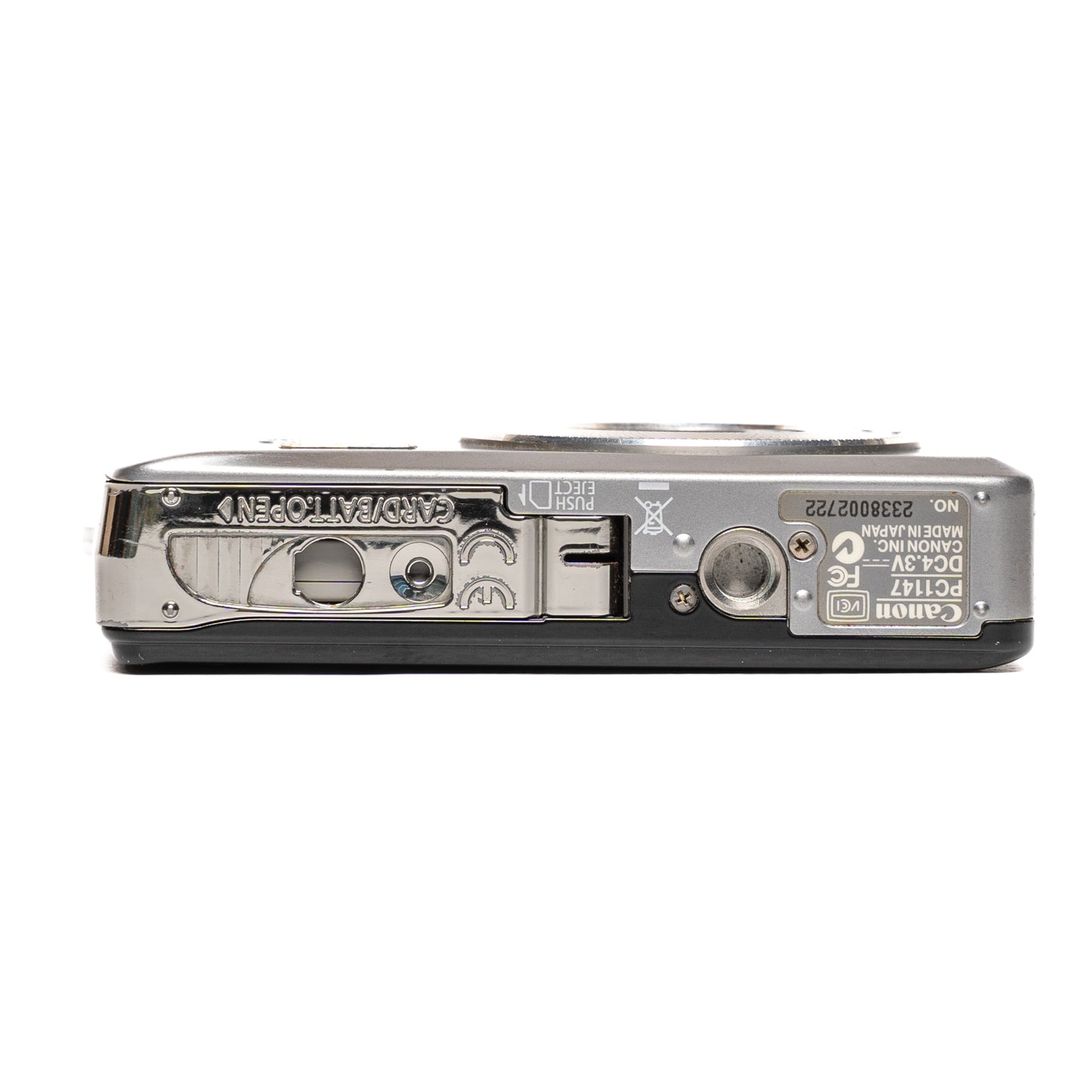Canon Digital IXUS 65 6.0MP Silver Digital Camera - Good