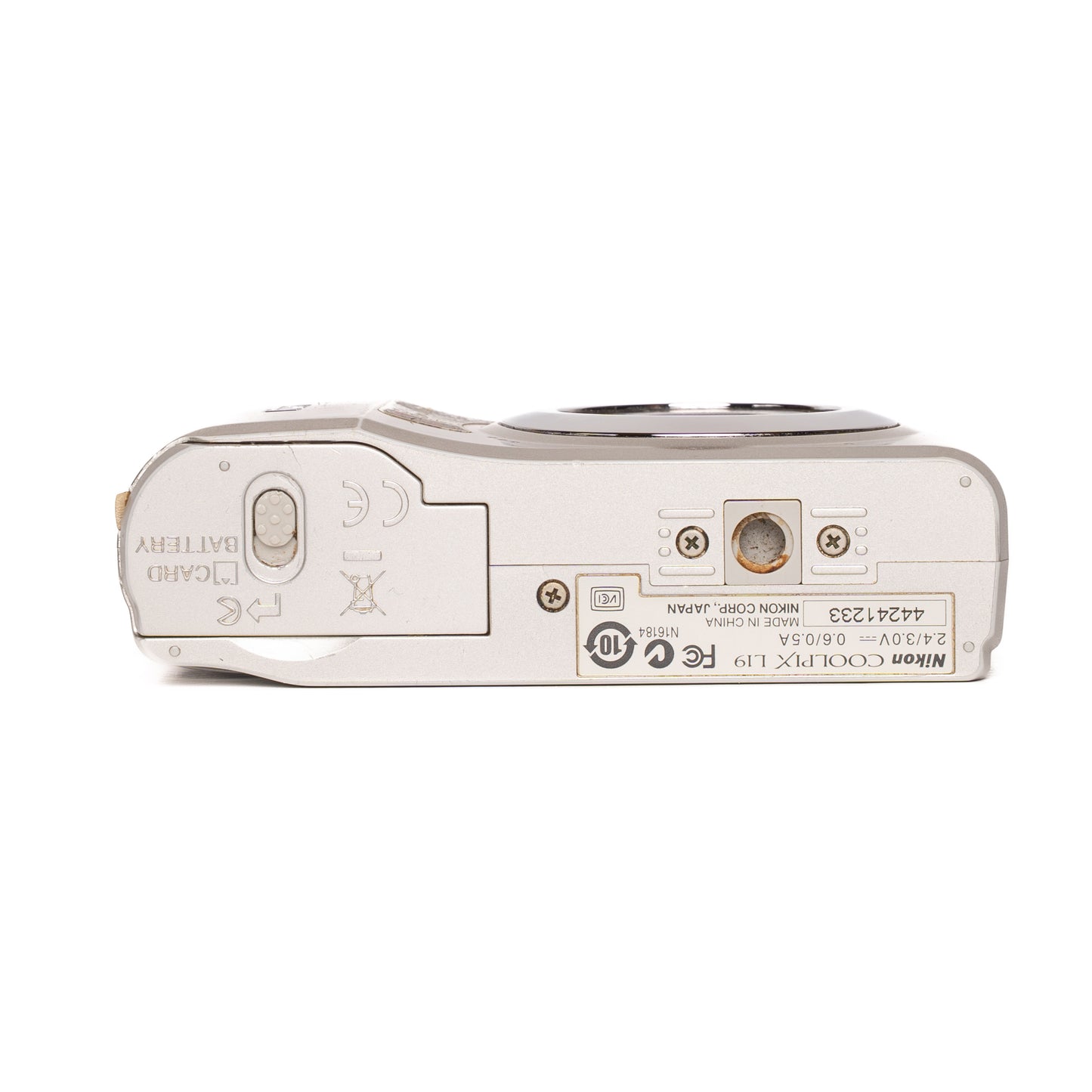 Nikon CoolPix L19 8.0MP Digital Camera