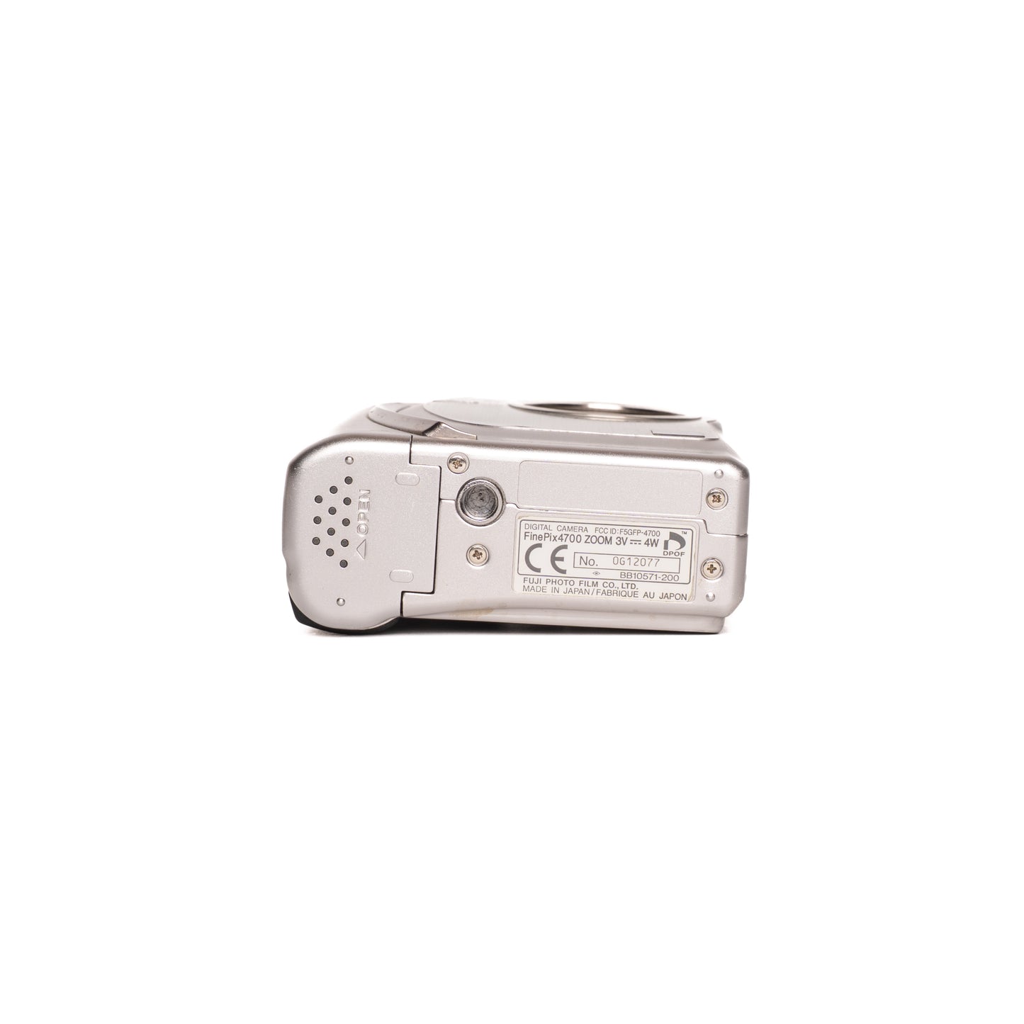 Fujifilm FinePix 4700 Zoom 2.0MP Digital Camera