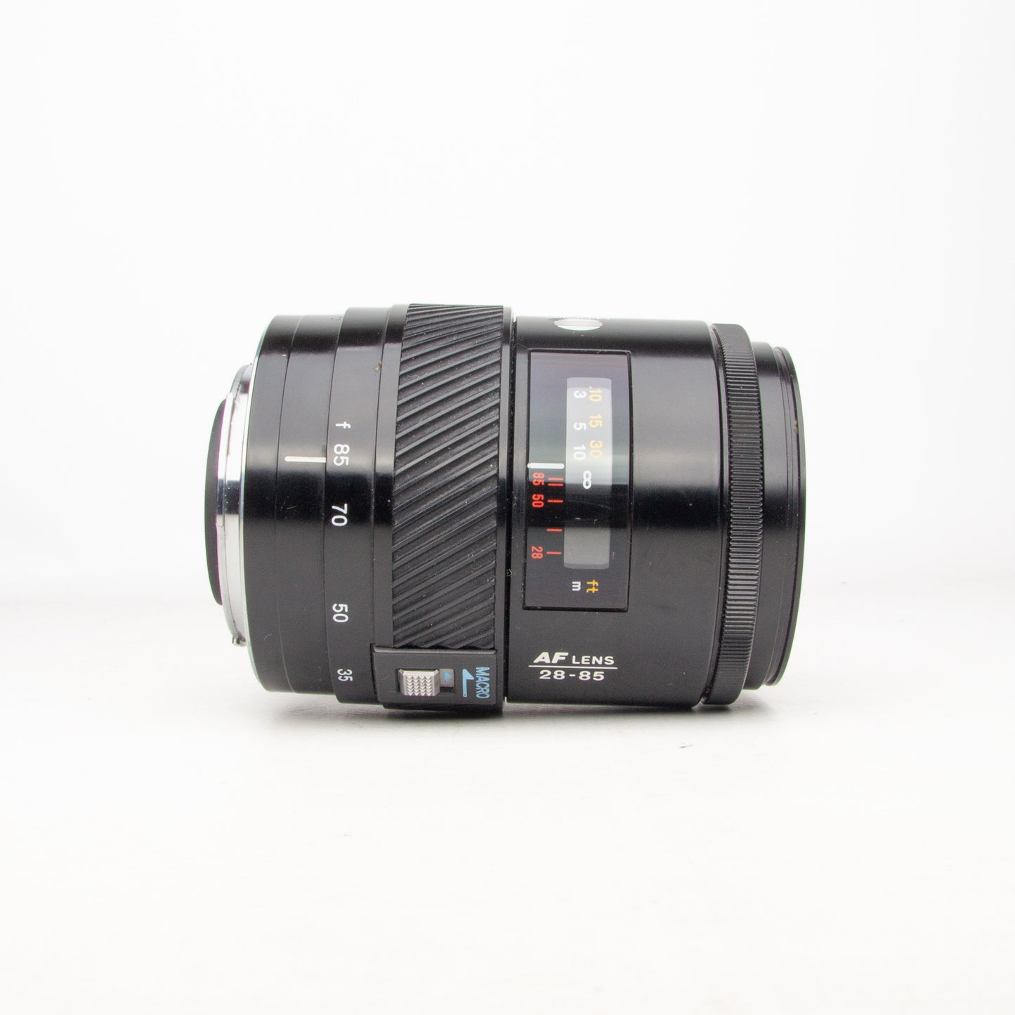 Minolta Maxxum AF zoom lens 28-85mm f/3.5-4.5