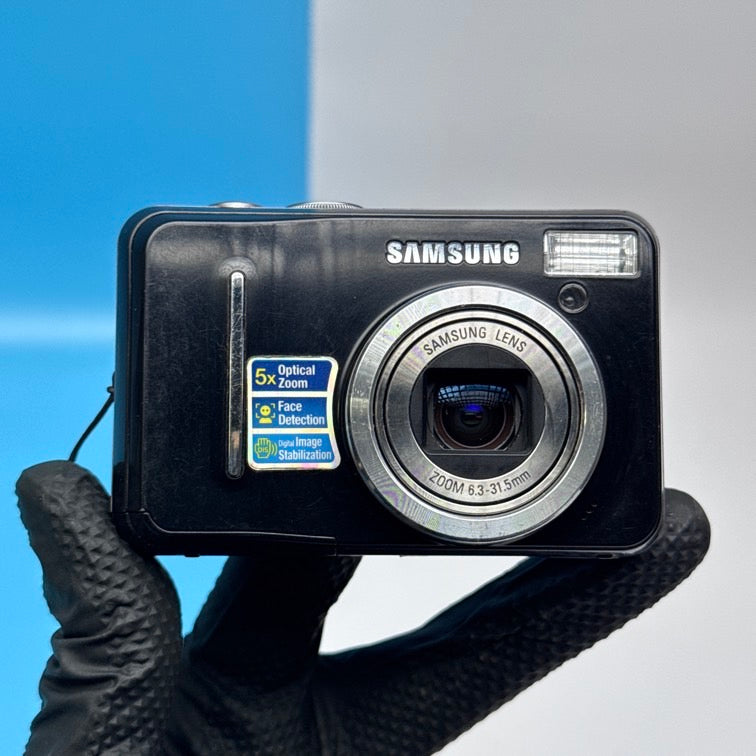 Samsung S1060 10.2MP Digital Camera - LENS SHUTTERS BROKEN