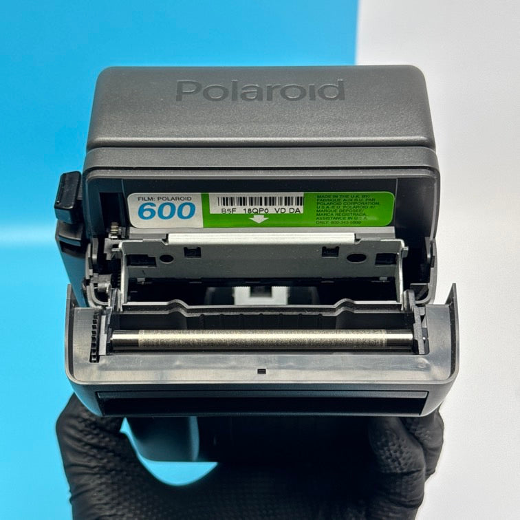 Polaroid 636 Close-Up OneStep Instant Camera - FULLY FUNCTIONAL