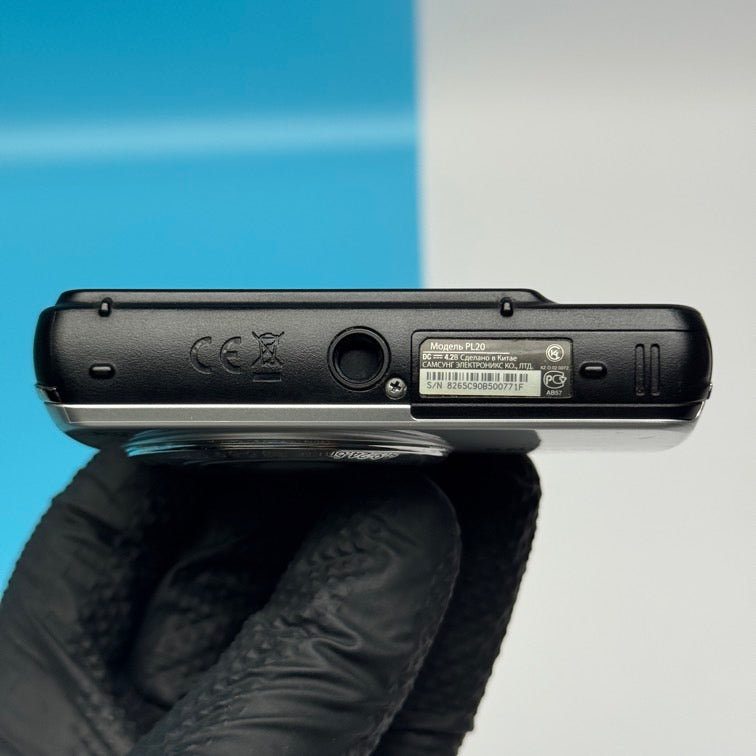 Samsung PL20 14.2MP Digital Camera - FULLY FUNCTIONAL