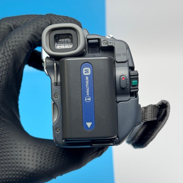 Sony Handycam DCR-TRV14E MiniDV PAL Camcorder - FULLY FUNCTIONAL