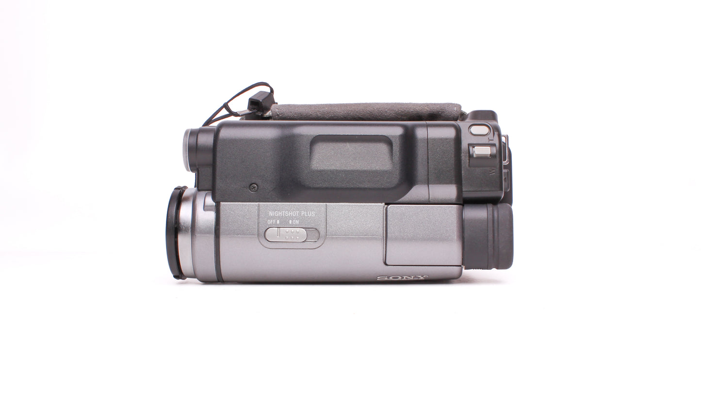 Sony Handycam DCR-TRV285E Digital8 PAL Camcorder