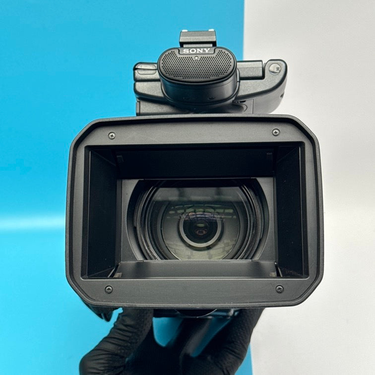Sony Handycam DCR-VX2200E MiniDV Digital PAL Camcorder - FULLY FUNCTIONAL