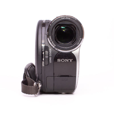 Sony Handycam DCR-DVD106E DVD PAL Camcorder
