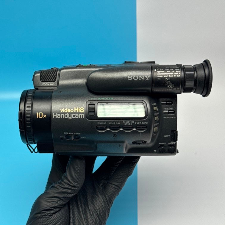 Sony Handycam CCD-TR805E VideoHi8 PAL Camcorder - FULLY FUNCTIONAL