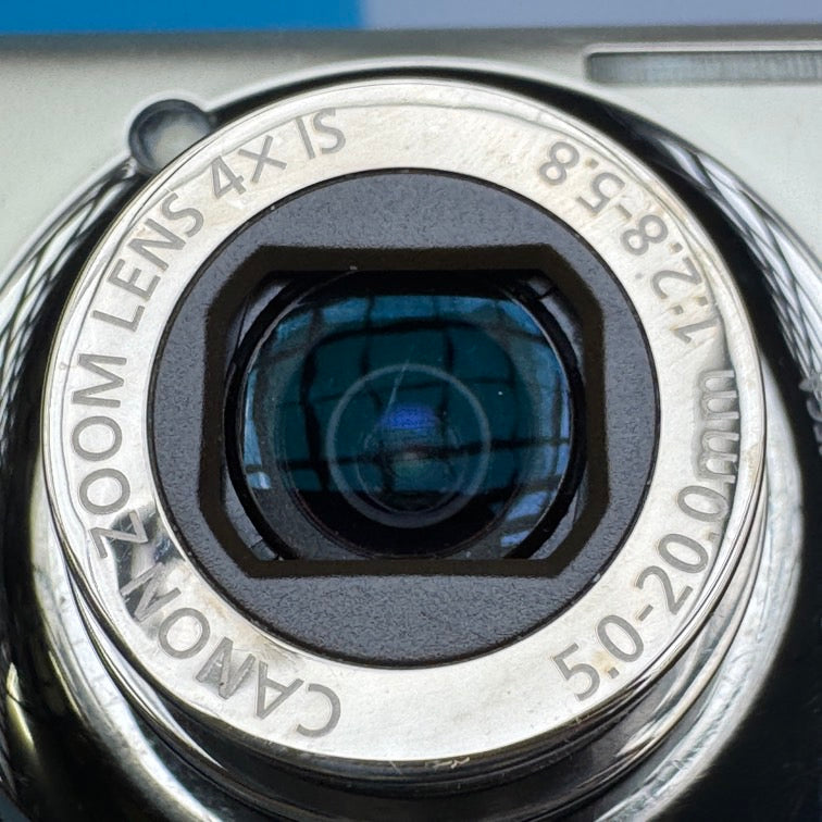 Canon Powershot SD880 IS 10.0MP Digital Camera - READ DESCRIPTION