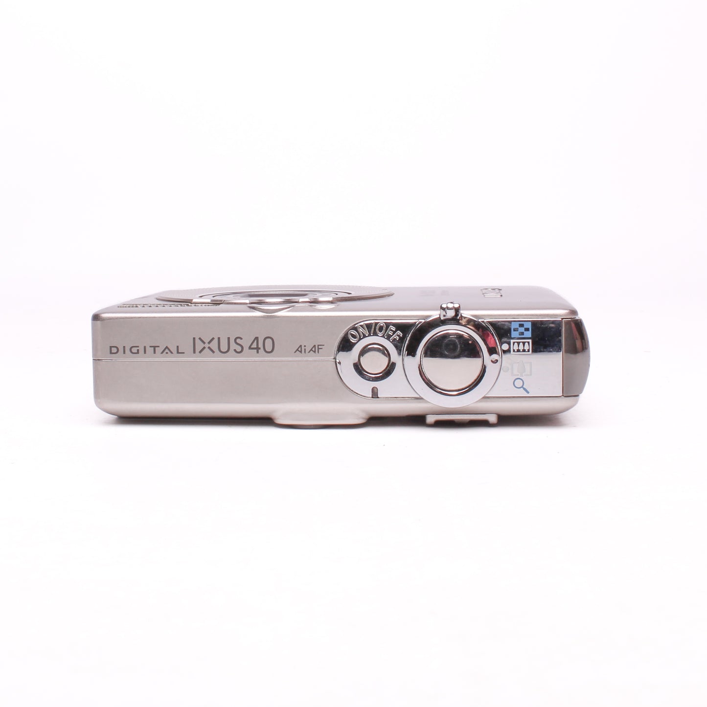 Canon Digital IXUS 40 4.0MP Digital Camera