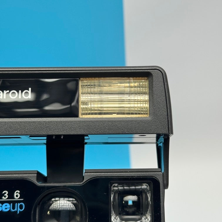 Polaroid 636 Close-Up OneStep Instant Camera - FULLY FUNCTIONAL