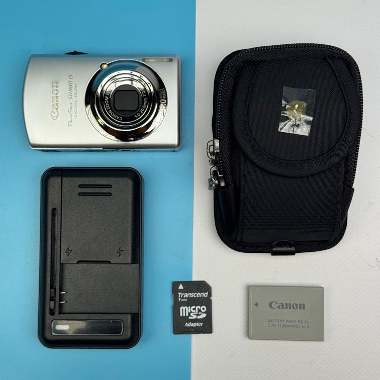 Canon Powershot SD880 IS 10.0MP Digital Camera - Read Description - Full Kit