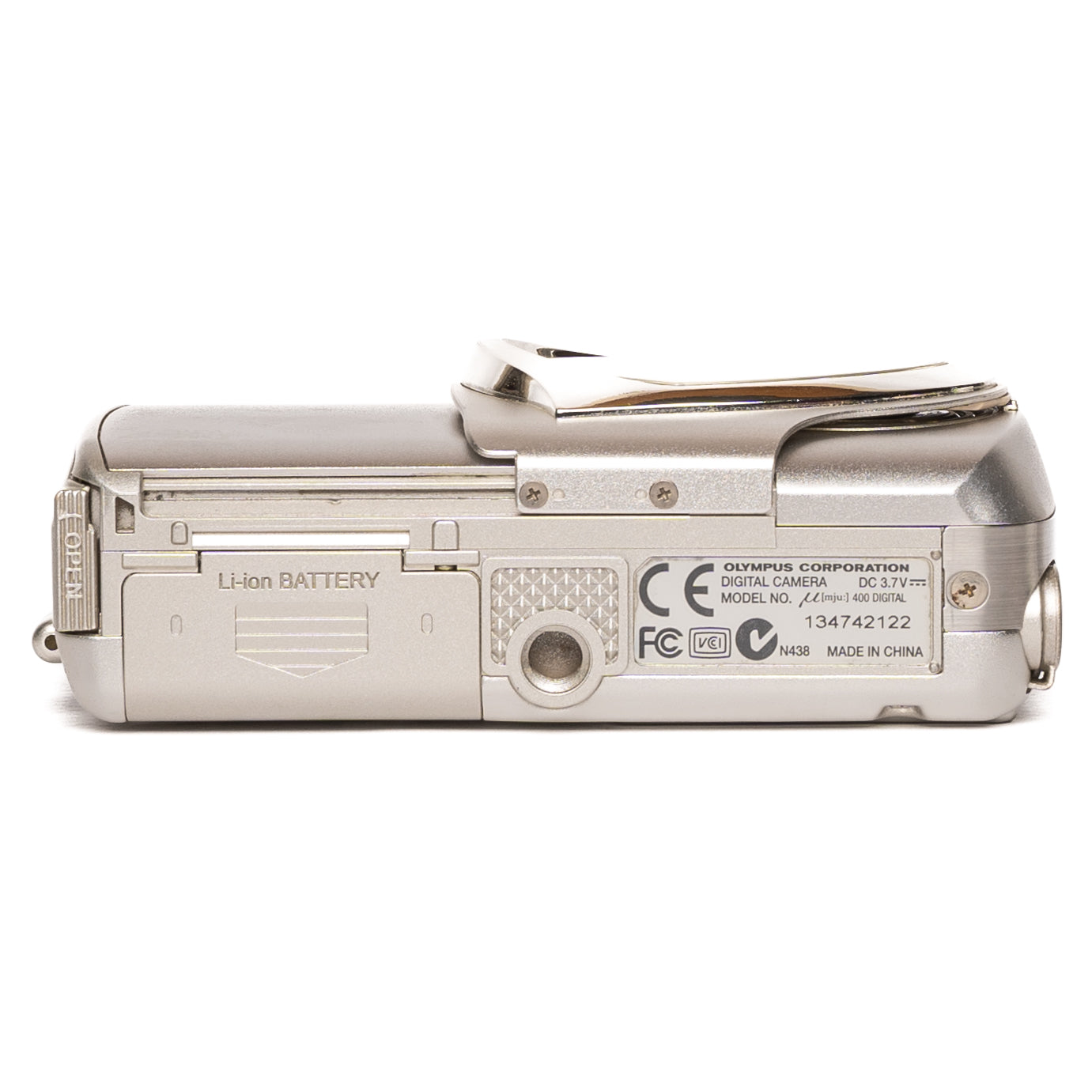 Olympus Mju 400 4.0MP Silver Digital Camera - Good