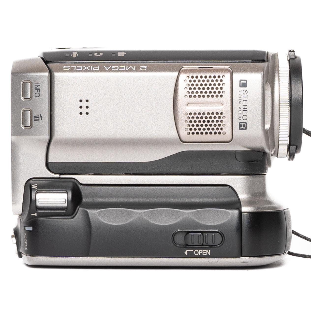 Jvc gz-mc200e pal everio digital media camera
