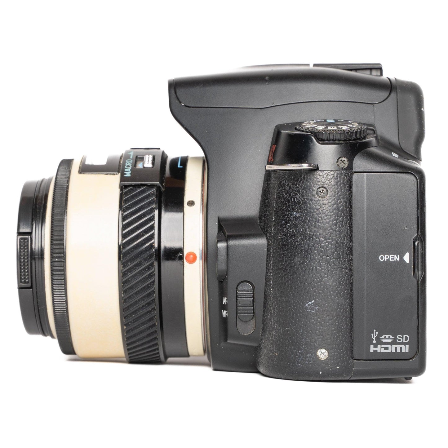 Sony DSLR-A230 10.2MP Digital Camera