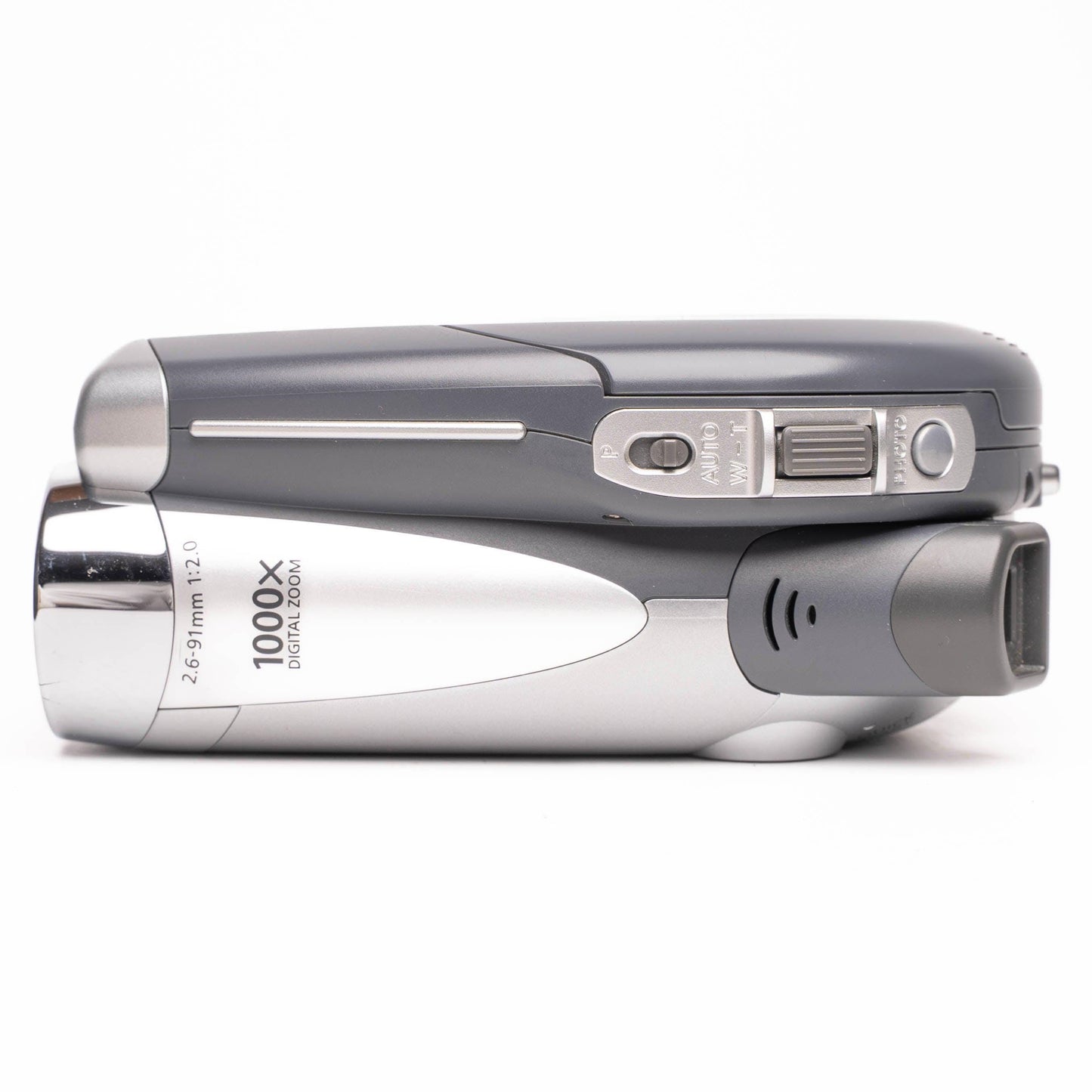 Canon dc211 dvd pal camcorder