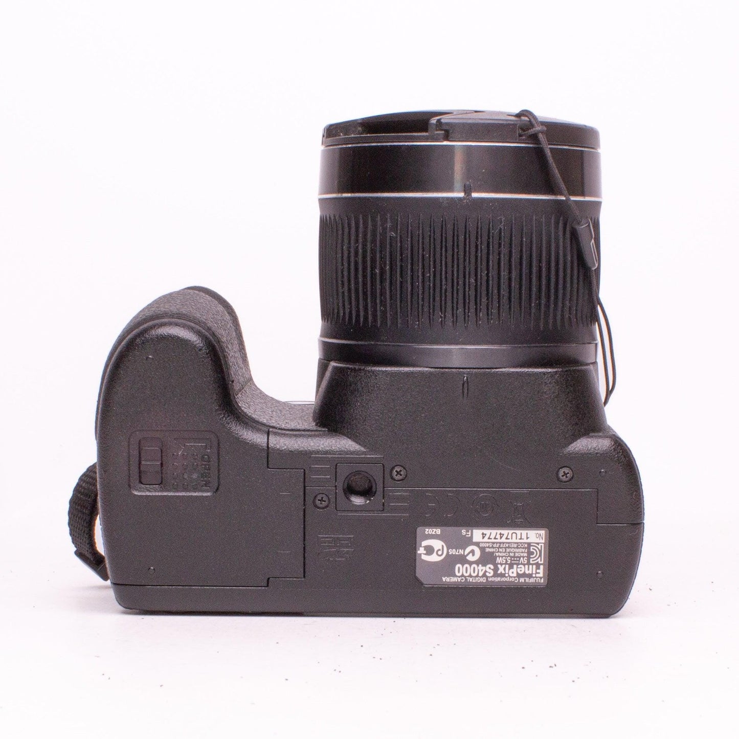 Fujifilm finepix s4000 14.0mp digital camera