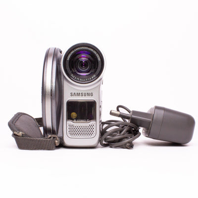 Samsung vp-dc165w dvd pal camcorder