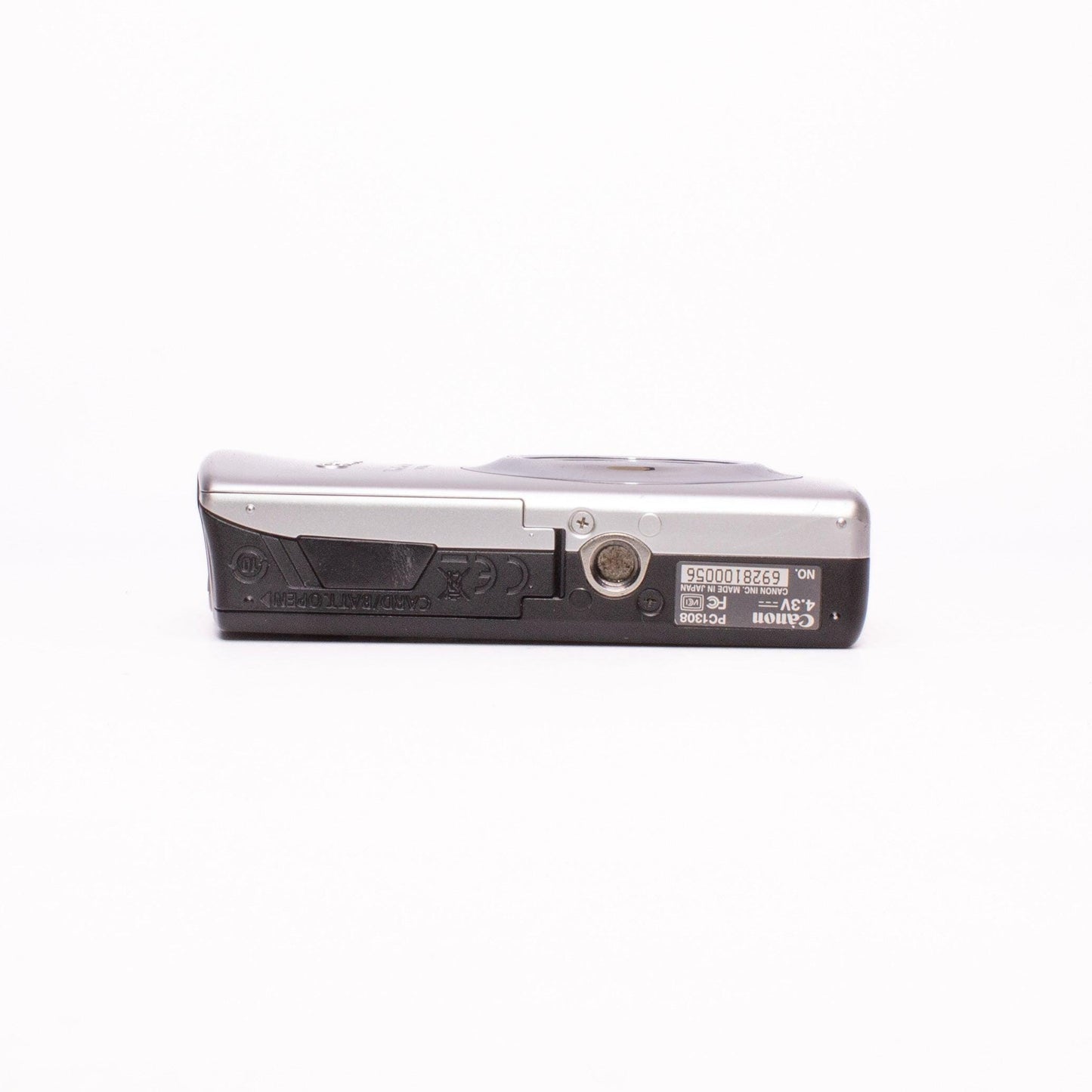Canon powershot sd880 is 10.0mp digital camera