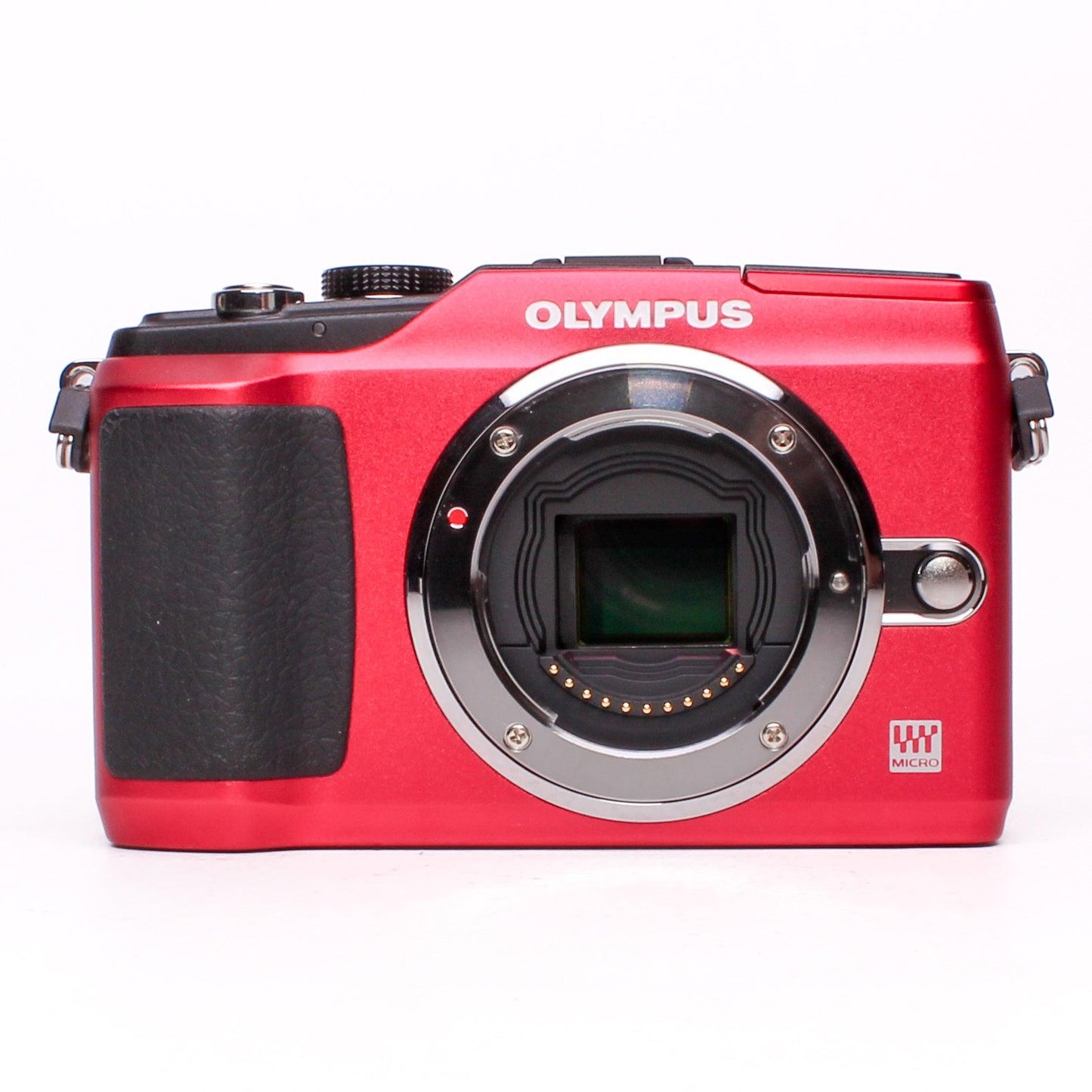 Olympus pen e-pl2 12.3mp digital camera shutter count only 558!