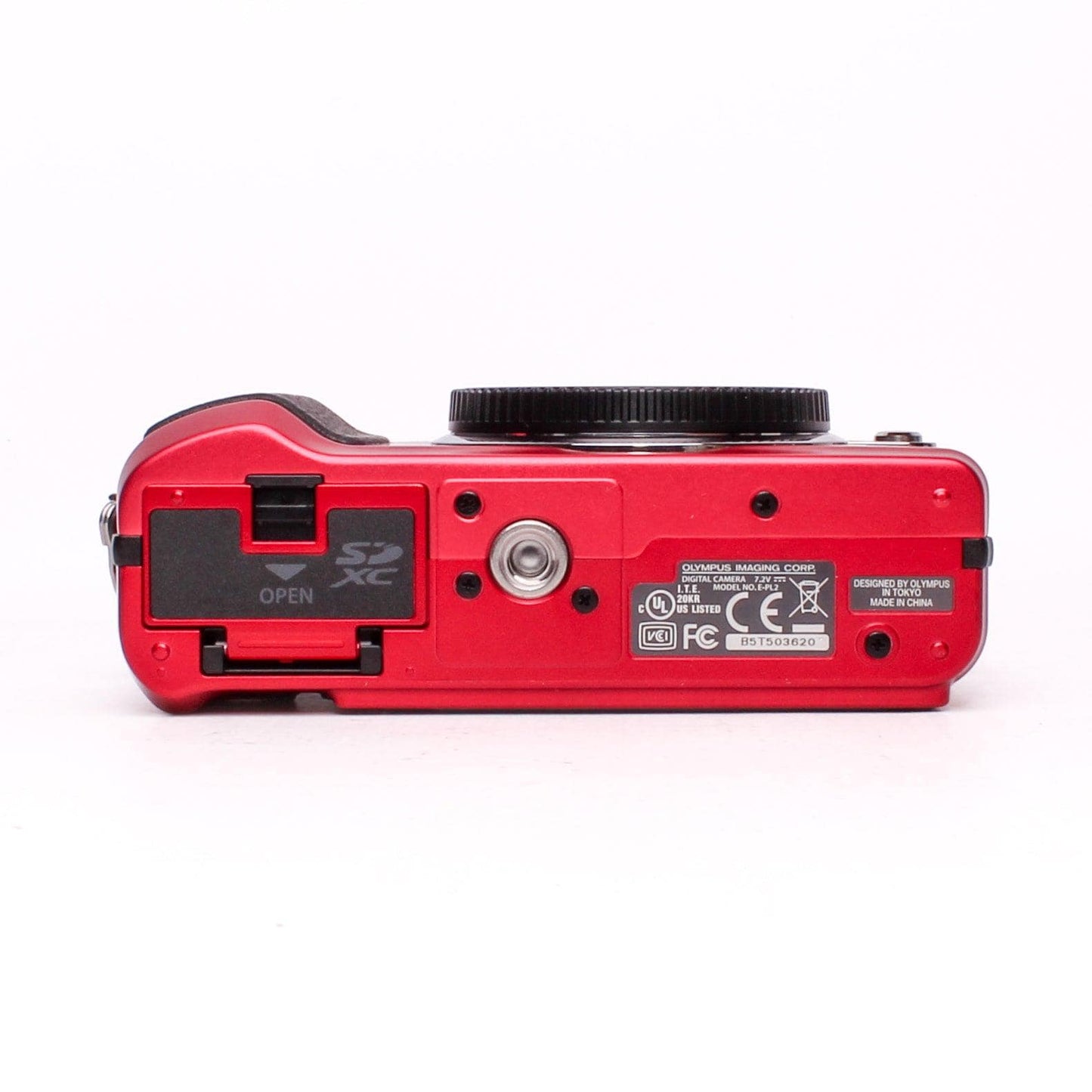 Olympus pen e-pl2 12.3mp digital camera shutter count only 2084!