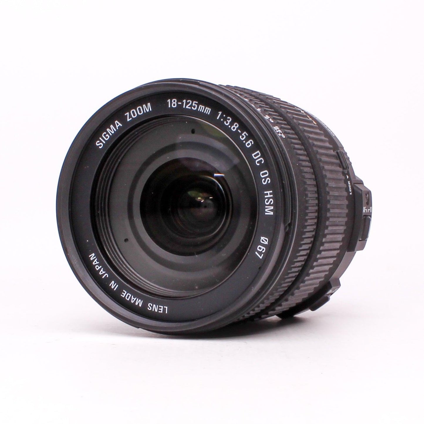 Sigma 18-125mm f3.8-5.6 dc os hsm zoom lens
