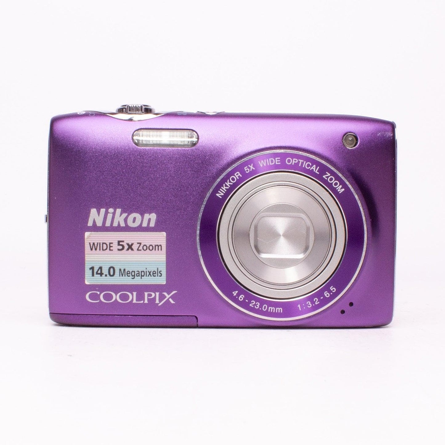 Nikon coolpix s3100 14.0mp digital camera - read description