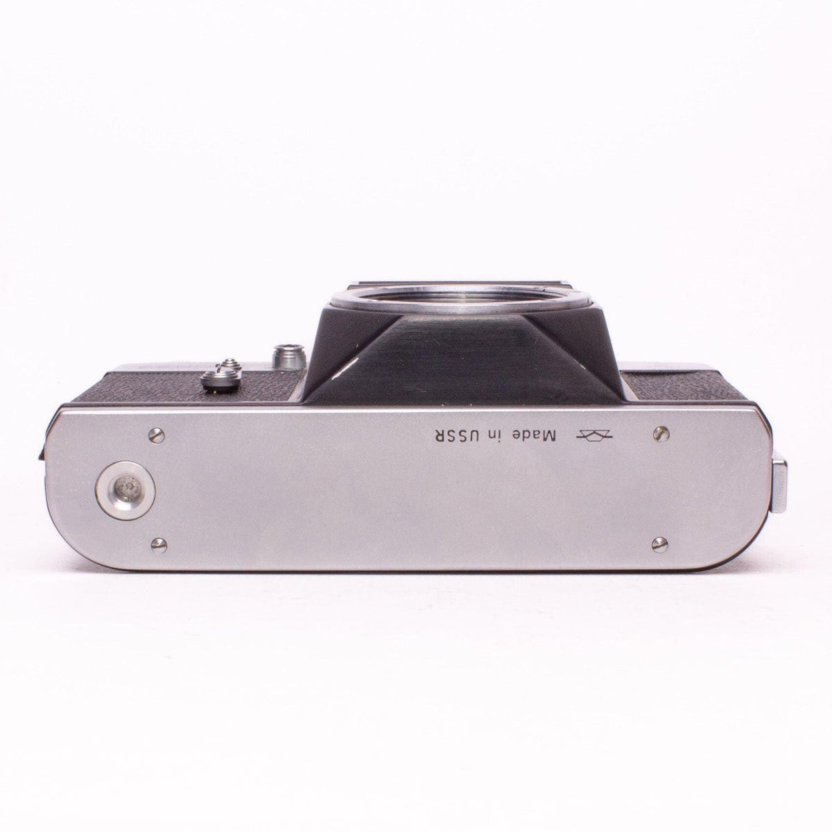 Zenit-e slr made in ussr film camera