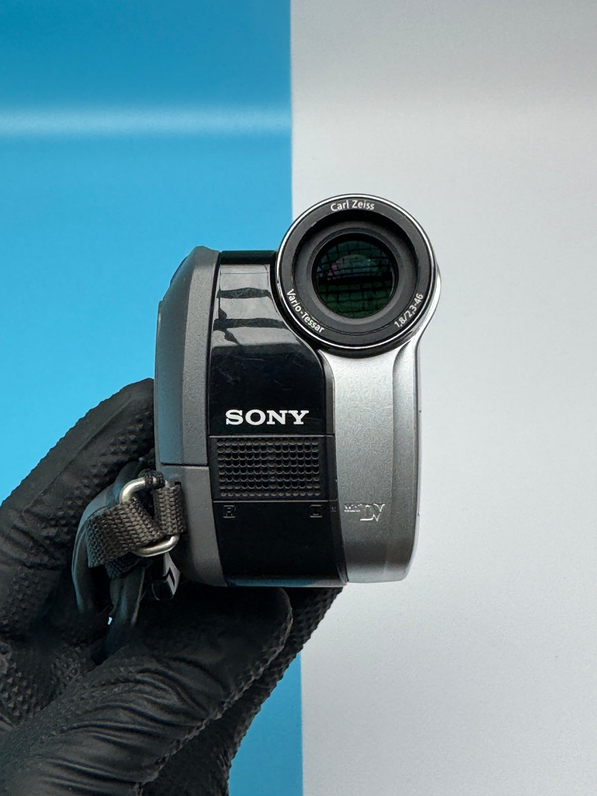 Sony Handycam DCR-HC23E MiniDV PAL Camcorder - FULLY FUNCTIONAL