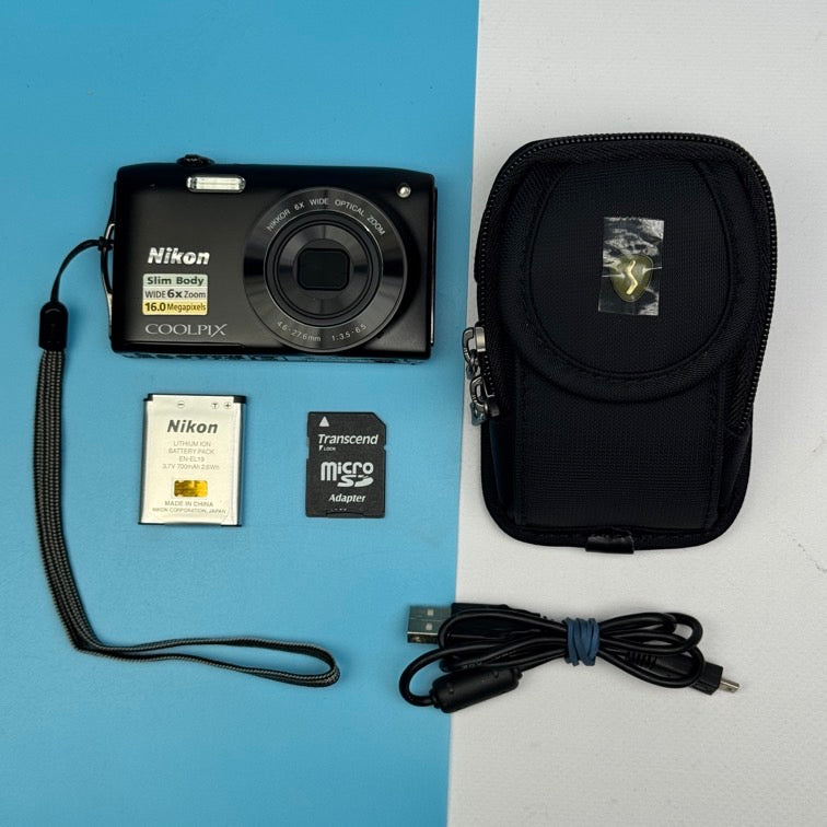 Nikon CoolPix S3200 16.0MP Digital Camera - FULLY FUNCTIONAL