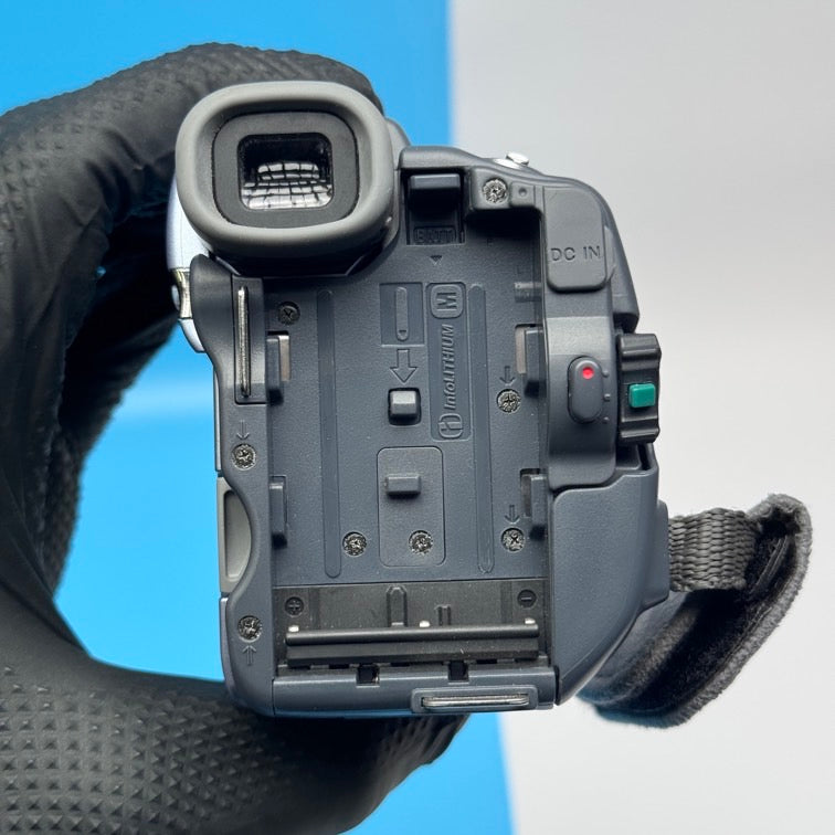 Sony Handycam DCR-TRV14E MiniDV PAL Camcorder - FULLY FUNCTIONAL