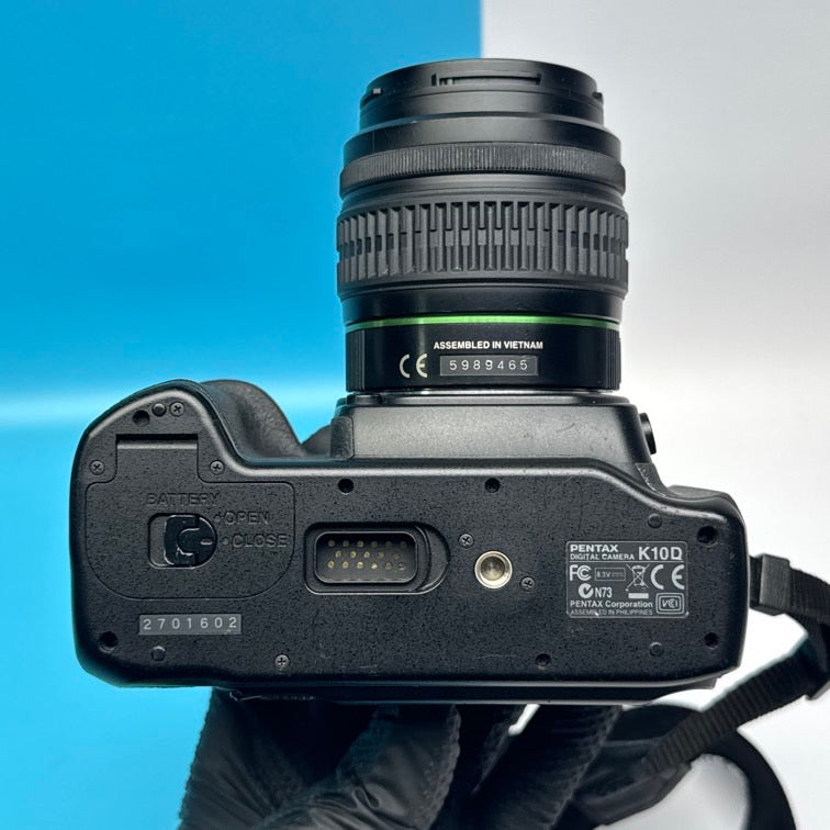 Pentax K10D DSLR Camera with DA SMC 18-55mm f/3.5-5.6 Lens - FULLY FUNCTIONAL Shutter count 16,774