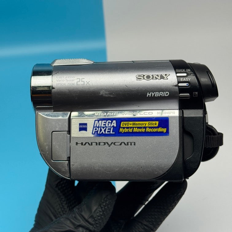 Sony Handycam DCR-DVD710E DVD PAL Camcorder - Read Description