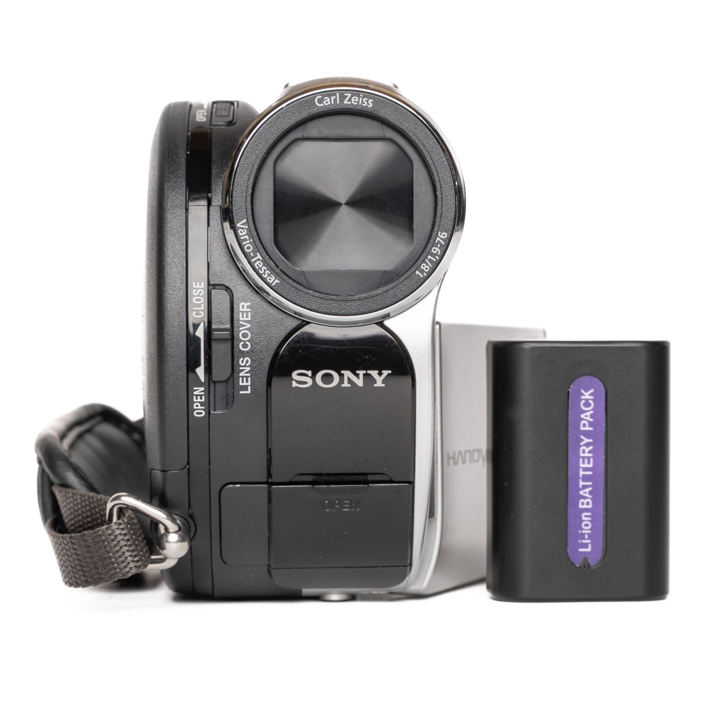 Sony Handycam DCR-DVD106E DVD PAL Camcorder