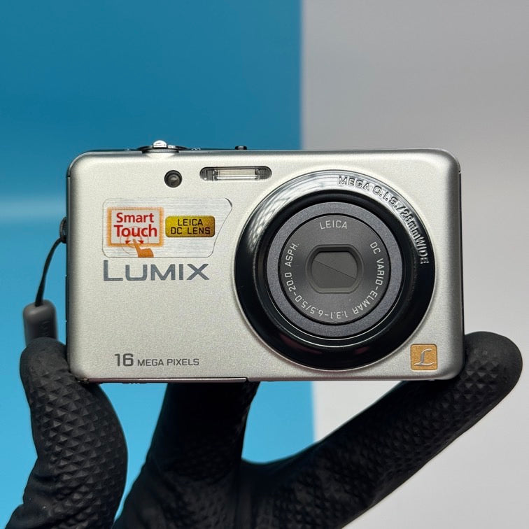 Panasonic Lumix DMC-FS22 16MP Digital Camera - FULLY FUNCTIONAL