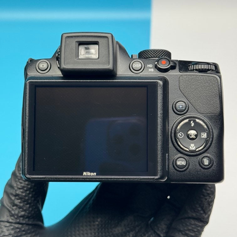 Nikon CoolPix P100 10.3MP Digital Camera - FULLY FUNCTIONAL