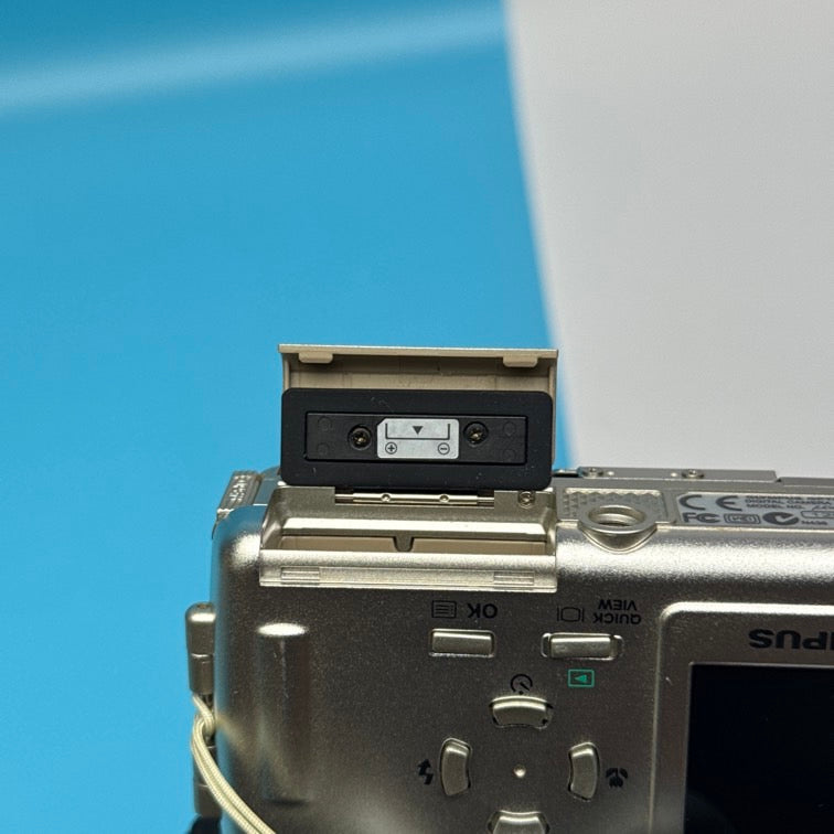 Olympus Mju 300 3.2MP Digital Camera - FULLY FUNCTIONAL