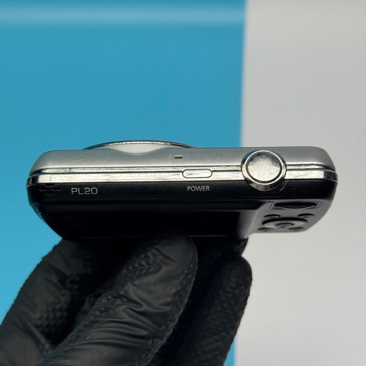 Samsung PL20 14.2MP Digital Camera - FULLY FUNCTIONAL