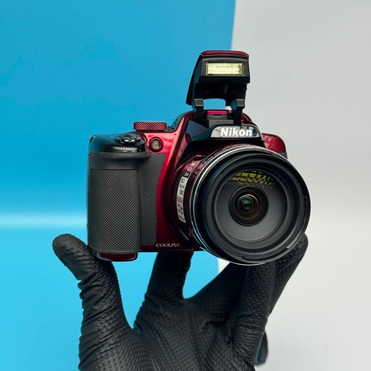 Nikon CoolPix P520 18.1MP Digital Camera - FULLY FUNCTIONAL