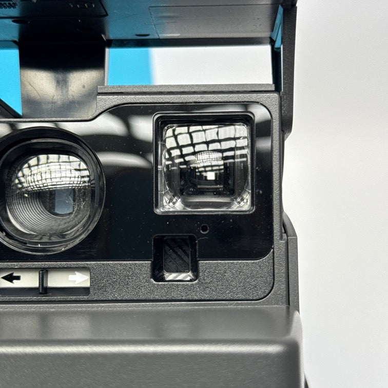 Polaroid 636 Close-Up OneStep Instant Camera - MINT