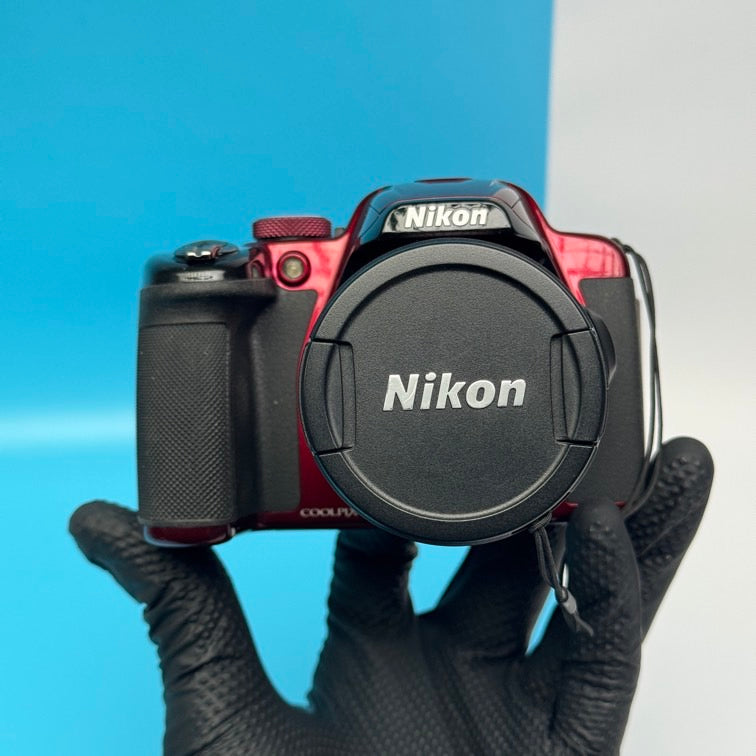 Nikon CoolPix P520 18.1MP Digital Camera - FULLY FUNCTIONAL