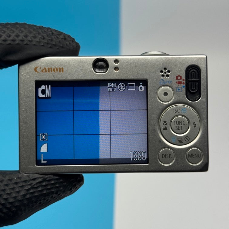 Canon Digital IXUS 70 7.1MP Digital Camera - READ DESCRIPTION