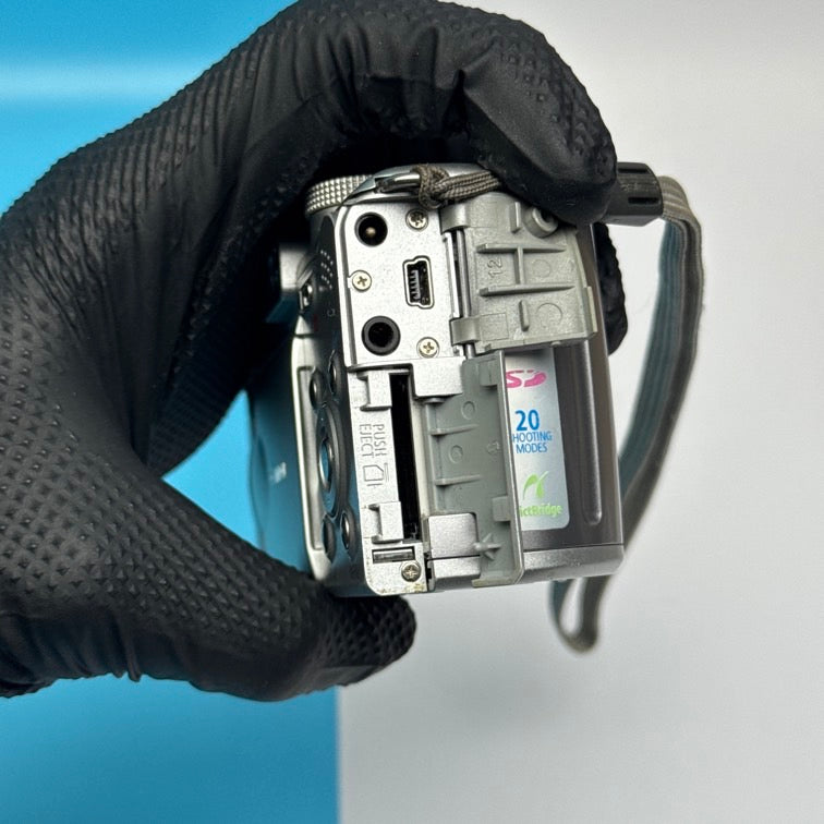 Canon PowerShot A610 5.0MP Digital Camera - FULLY FUNCTIONAL